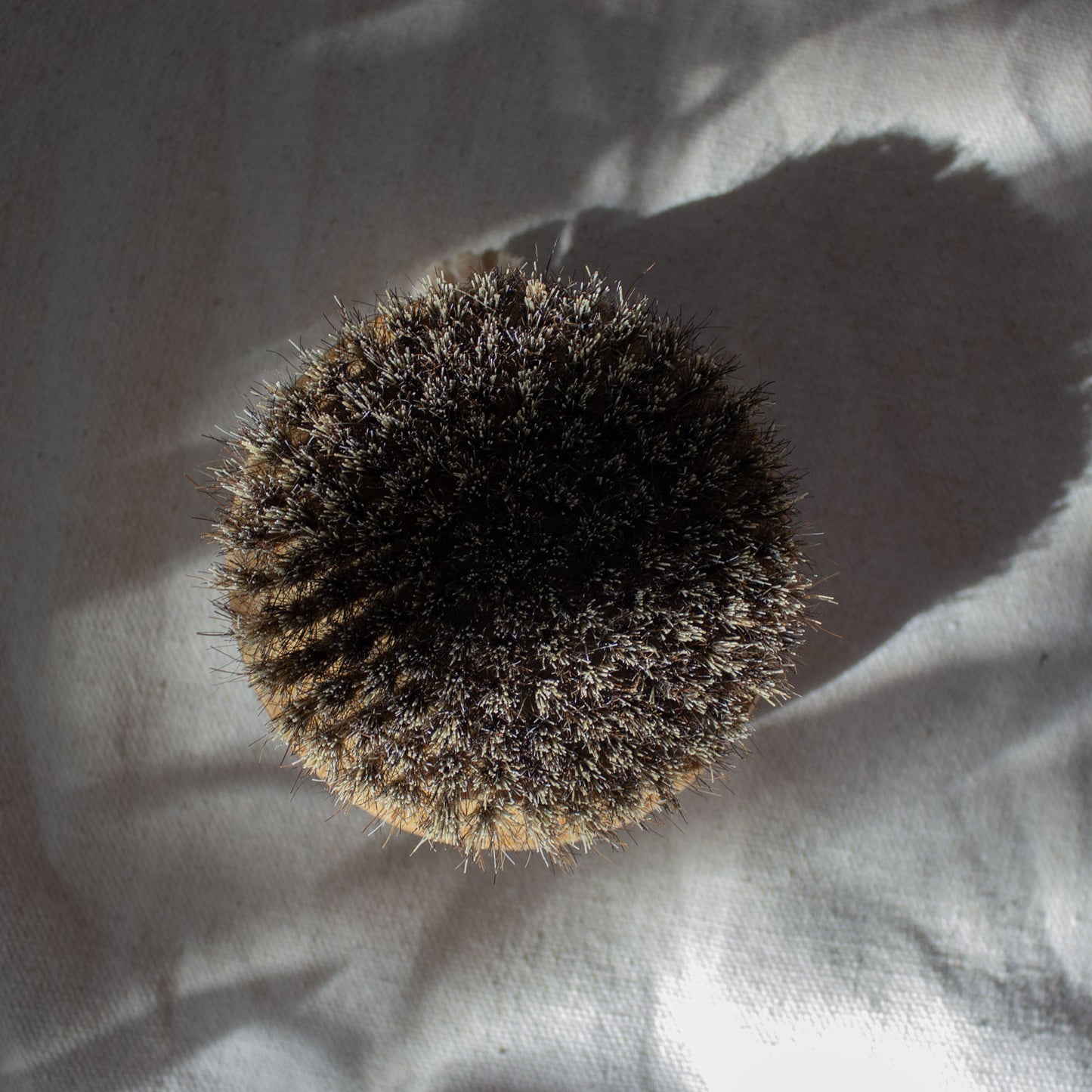 Round Bamboo Sisal Dry Brush