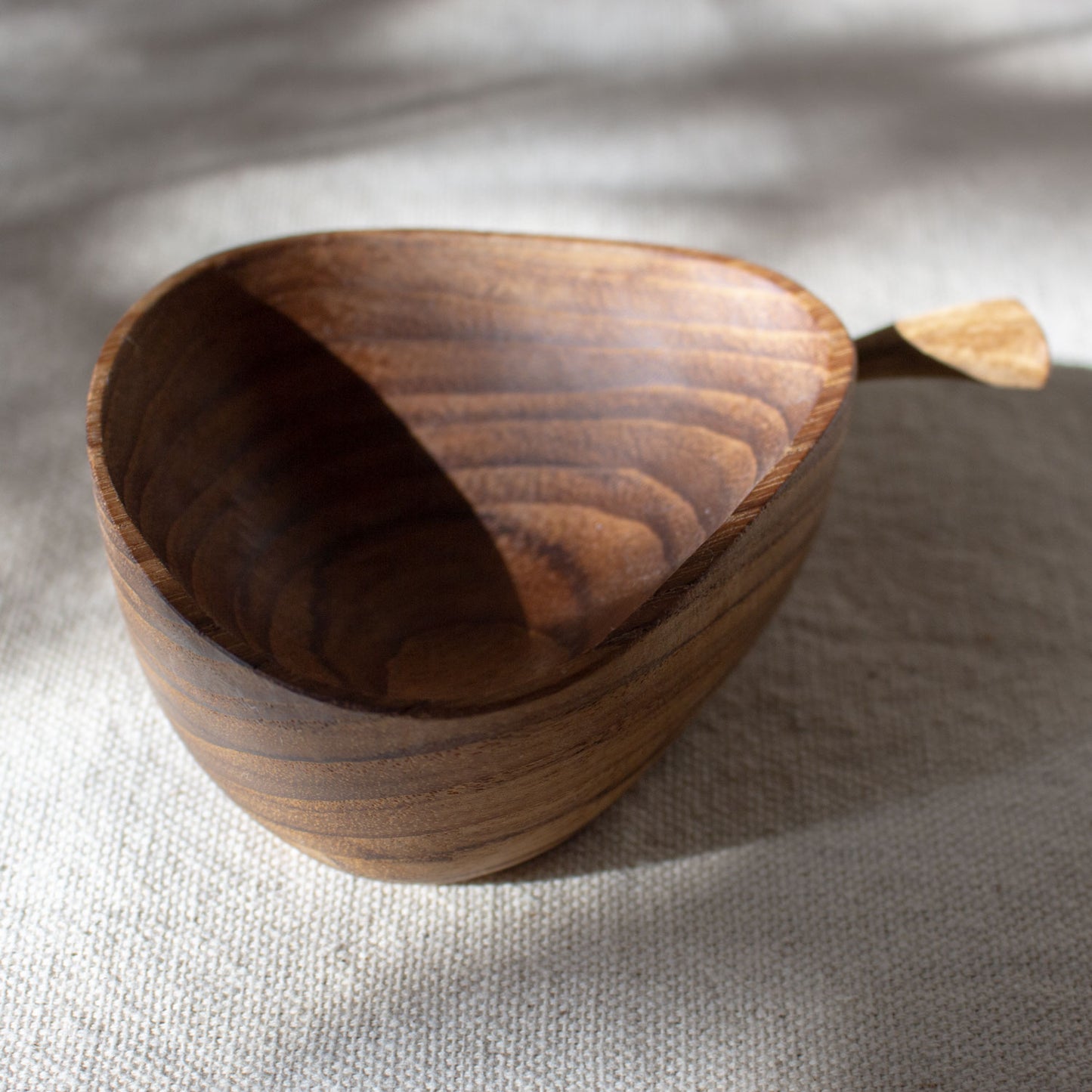 Medium Teak Wooden Pear Dish