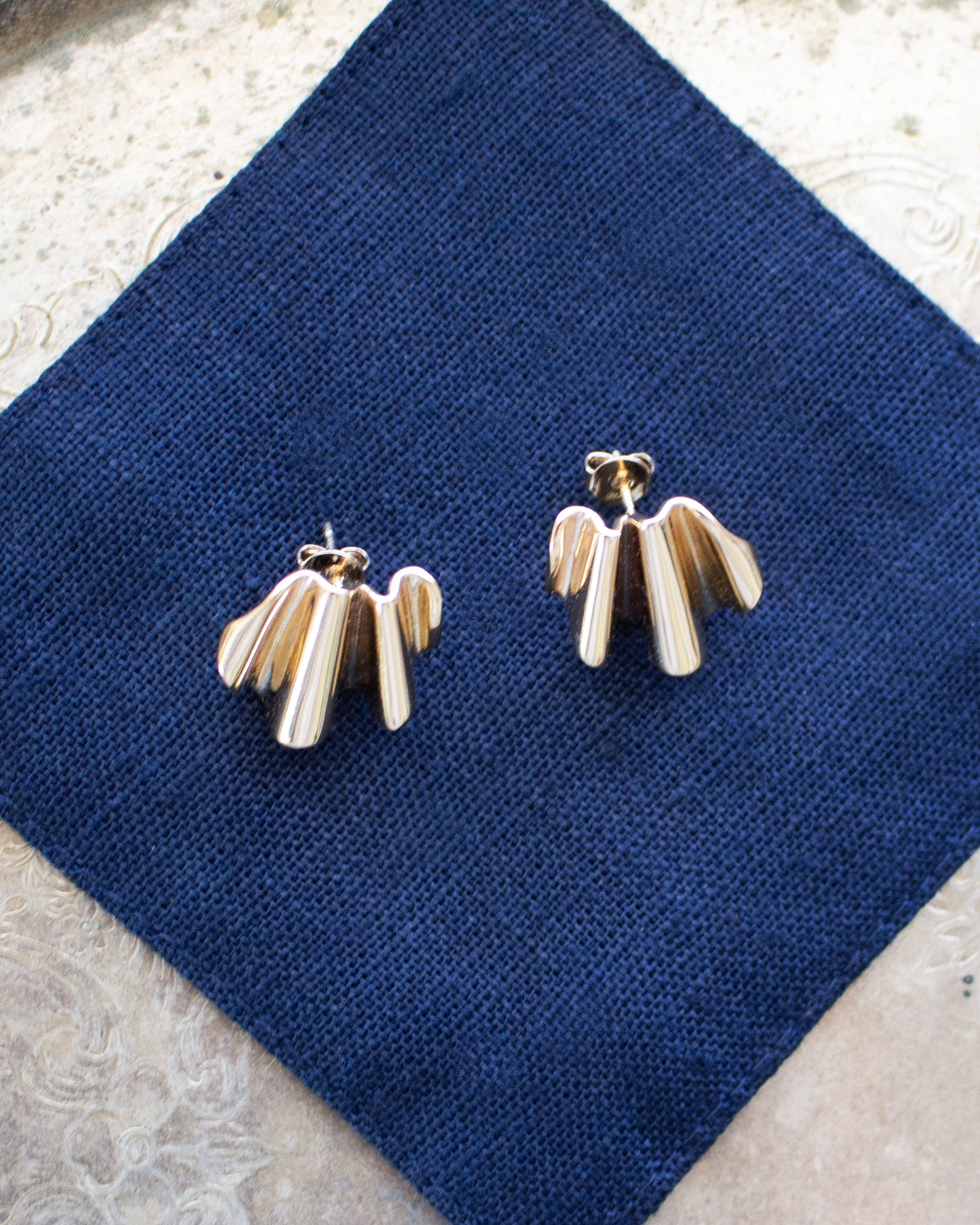 Wave Stud Earrings