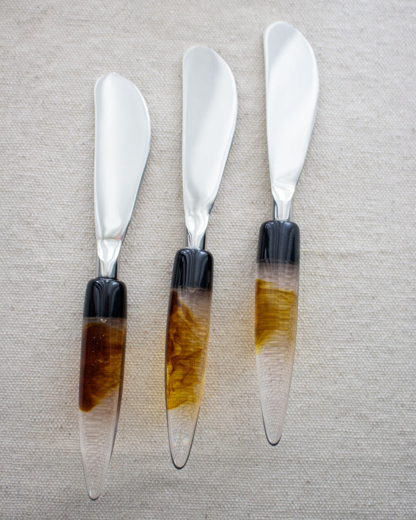 Cheese Knife - Amber Swirl