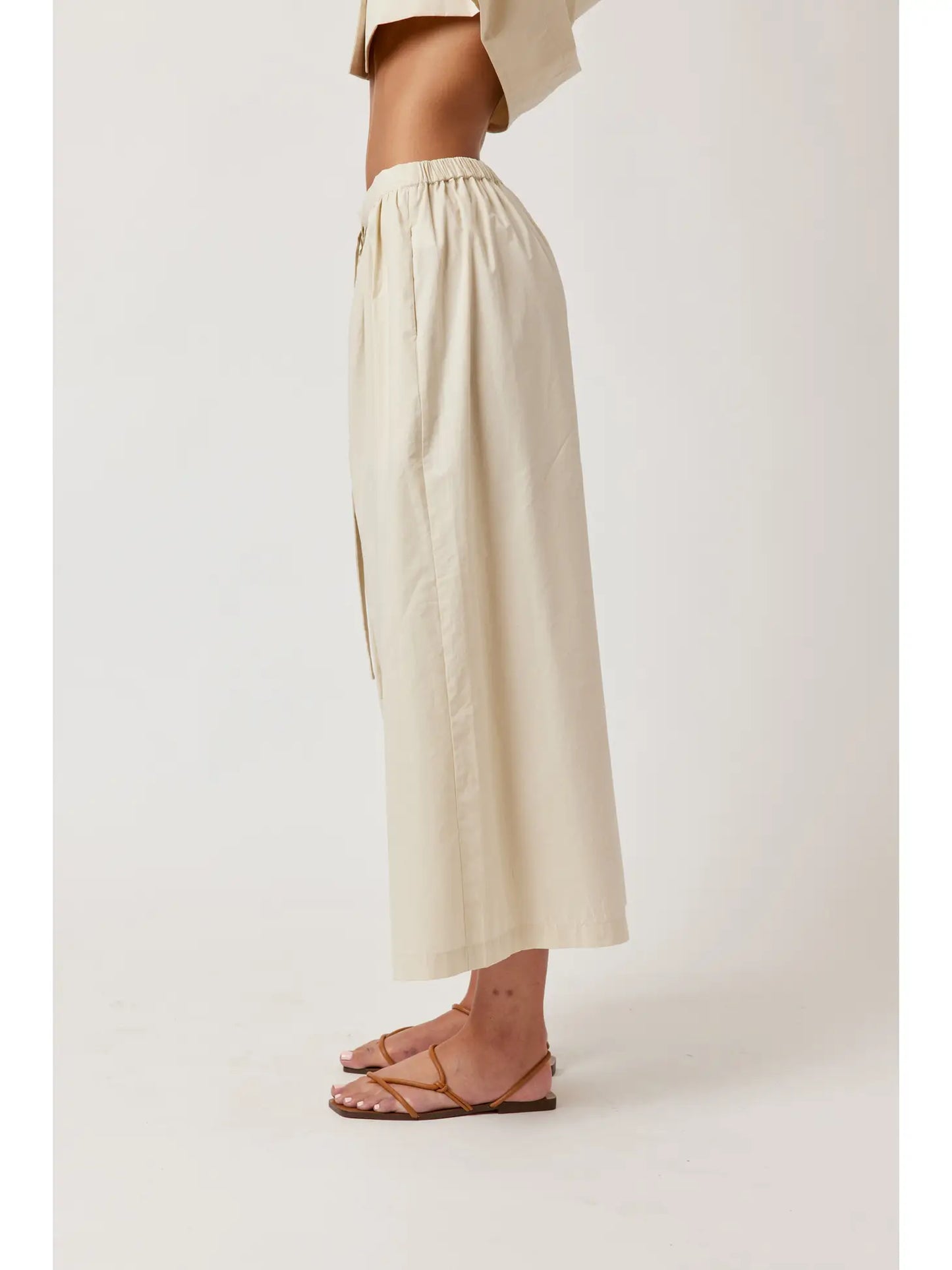 Cropped Cream Pants