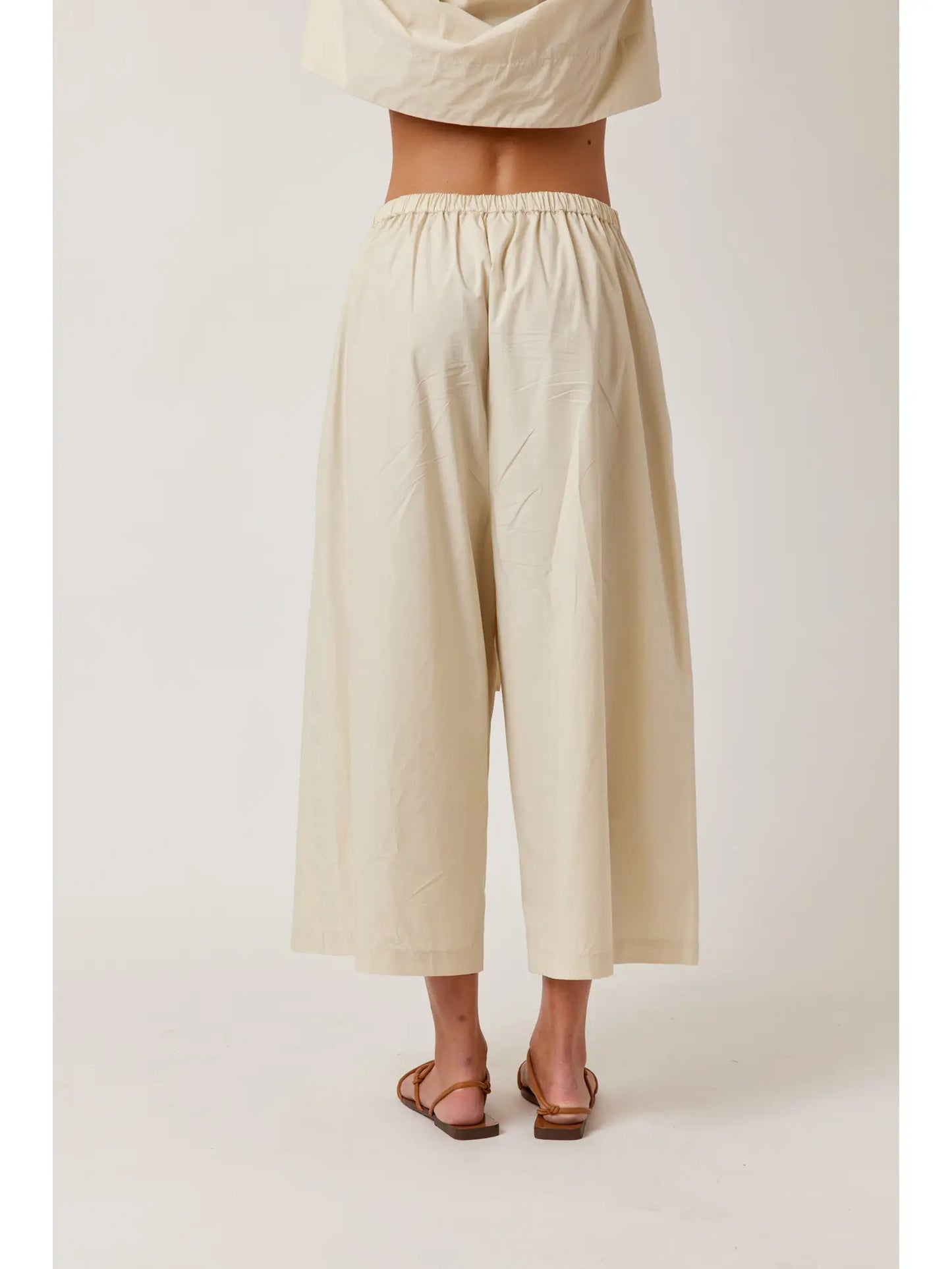 Cropped Cream Pants