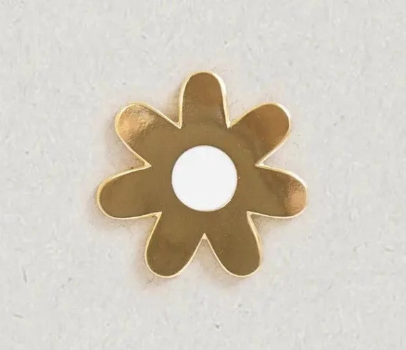 Gold Daisy Pin
