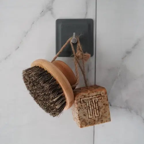 Round Bamboo Sisal Dry Brush