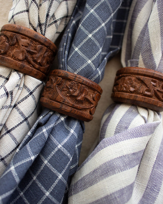 Vintage Carved Wood Napkin Ring - Set of 4