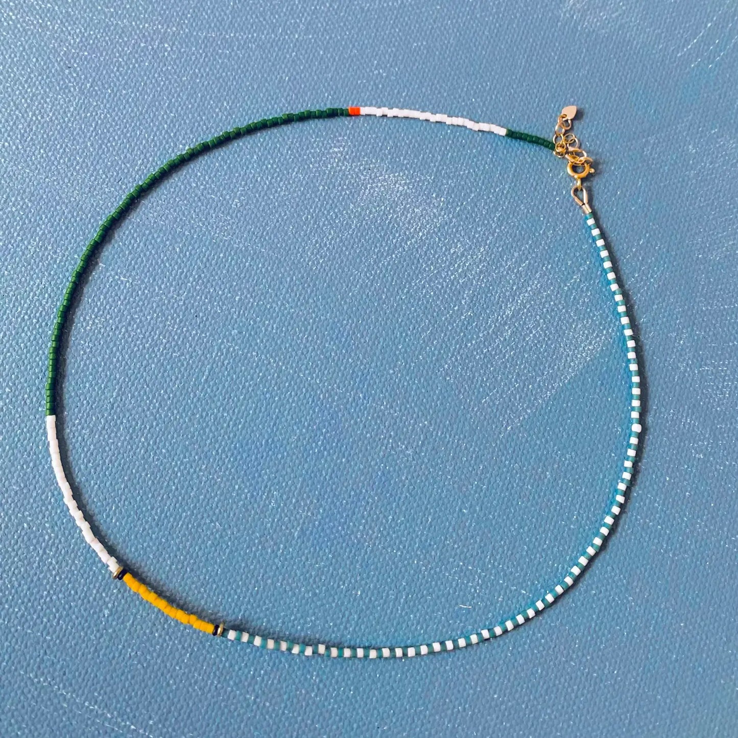 Thin Fairway Green Beaded Necklace